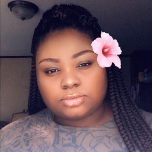 Meet your Posher, Jada